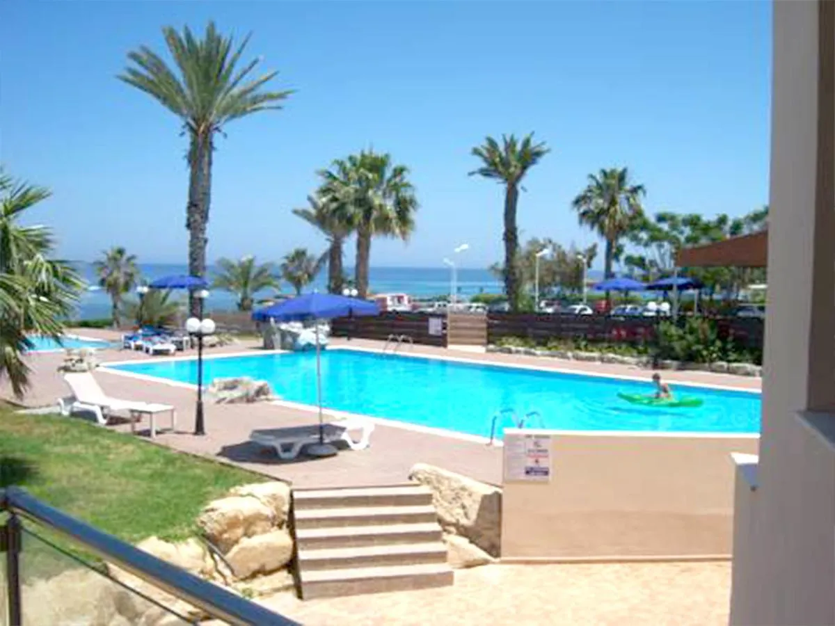 Pallinion Apartment Beachfront Protaras 0*,
