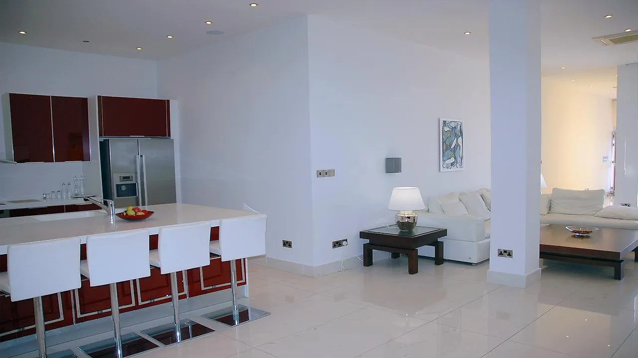 Pallinion Apartment Beachfront Protaras 0*,